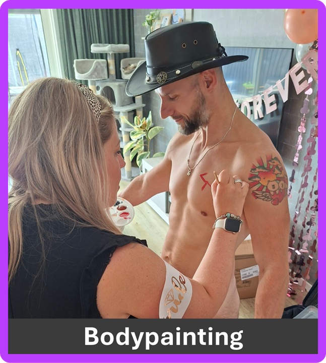 vrijgezellenfeest verjaardag naaktmodel schilderen bodypainting naakte butler sexy striptease stripper act erotisch uitje vriendinnen dag Amsterdam Amersfoort Arnhem Eindhoven Maastricht Nijmegen Tilburg Utrecht